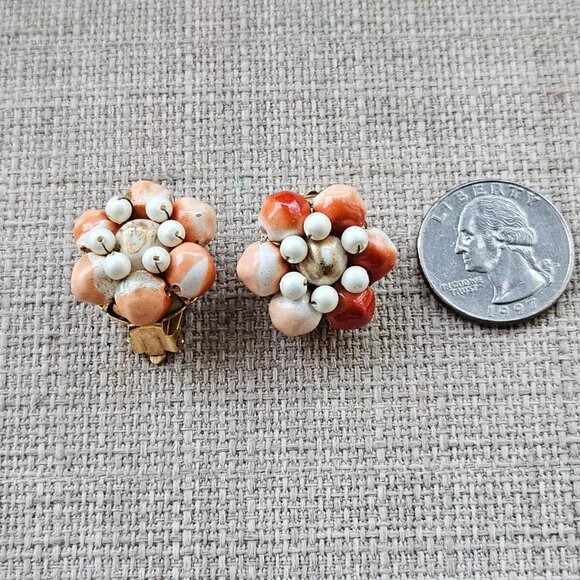 Vintage Clip On Earrings Orange Beads Gold Tone Round Stud Earrings Jewelry - Picture 5 of 11